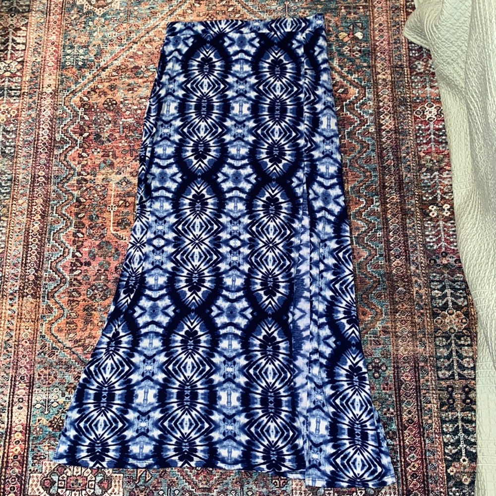 FIG & BLU Tie Dye Maxi Skirt w/ slit